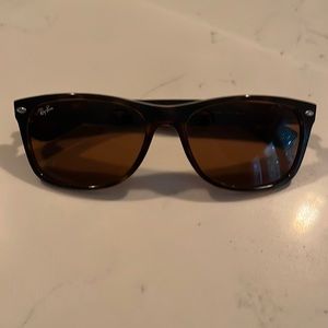 Ray-Ban New Wayfarer sunglasses